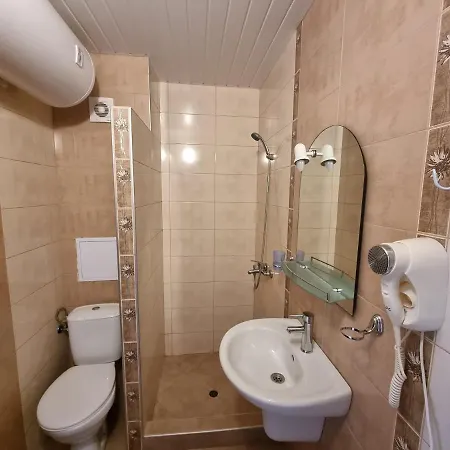 شقة فندقية Apartments Primorsko بريمورسكو