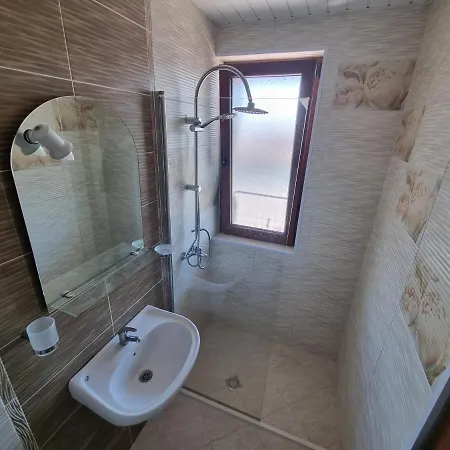 شقة فندقية Apartments Primorsko بريمورسكو